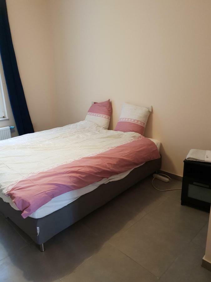 In The Heart Of Brussels Apartment ภายนอก รูปภาพ
